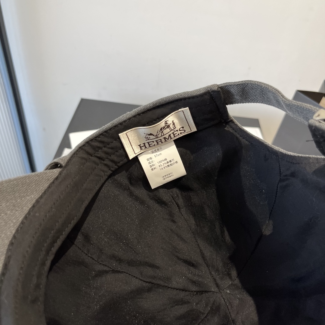 エルメス「Hermès」  Petit h 帆布キャップ