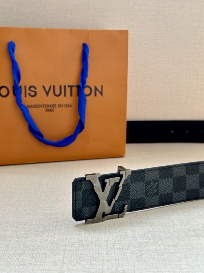 ルイ・ヴィトン「Louis Vuitton」MEGA PIXEL ダブルフェイス ベルト