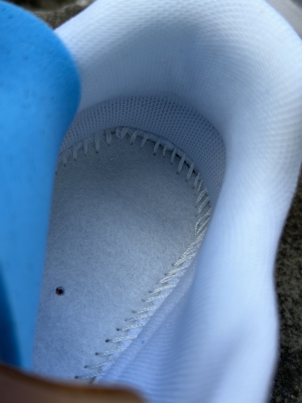 ナイキ［Nike］Air Max Dn8 スポーツ クッション ローカット ランニングシューズ メンズ＆ウィメンズ