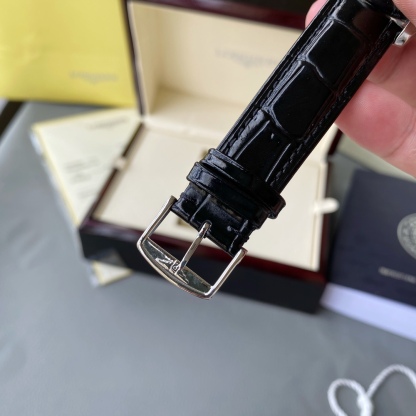ロンジン「Longines」‌ロンジン マスターコレクション メンズ クロノグラフ 腕時計42mm