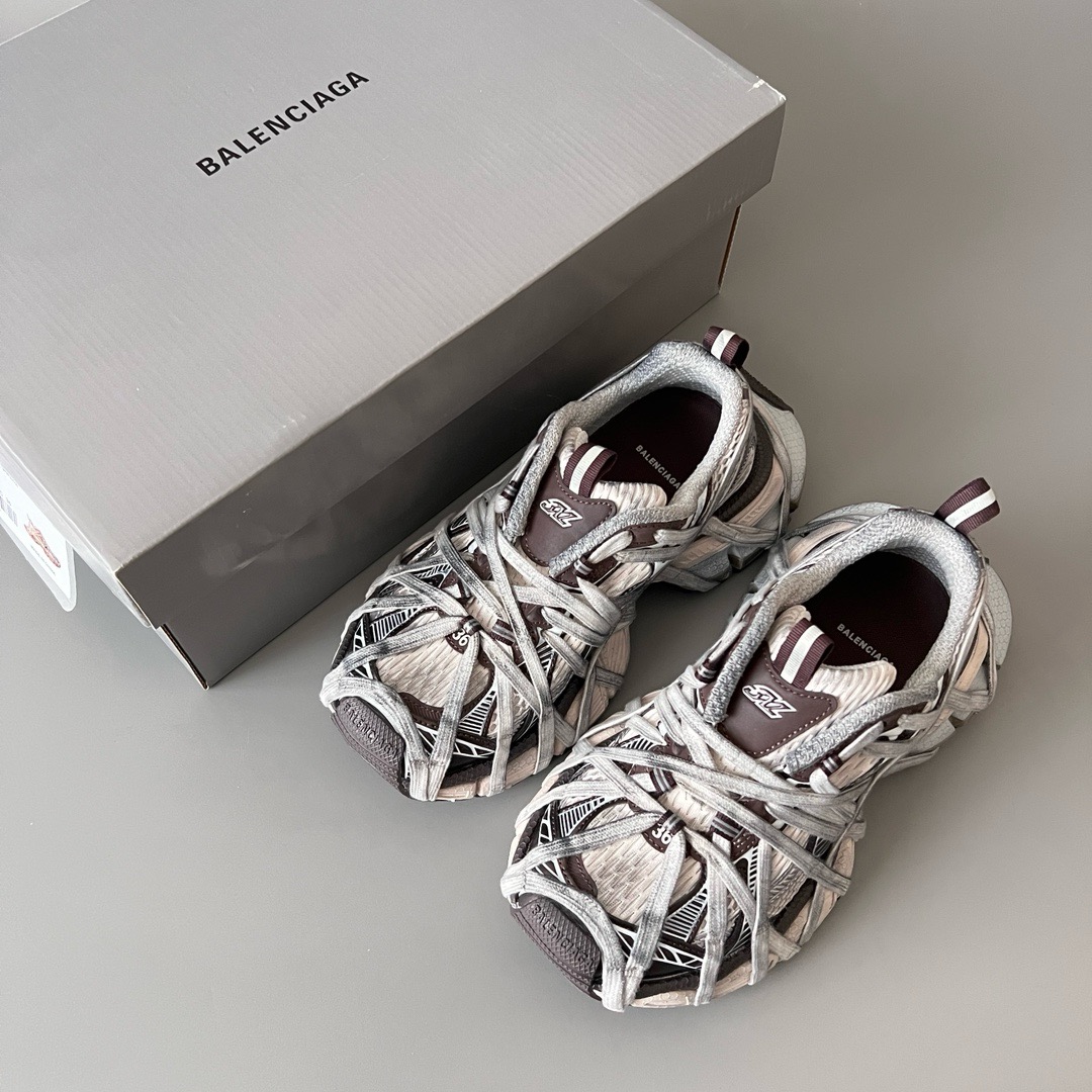 バレンシアガ「Balenciaga」Phantom Sneaker 3XL バンドデザイン ダディシューズ