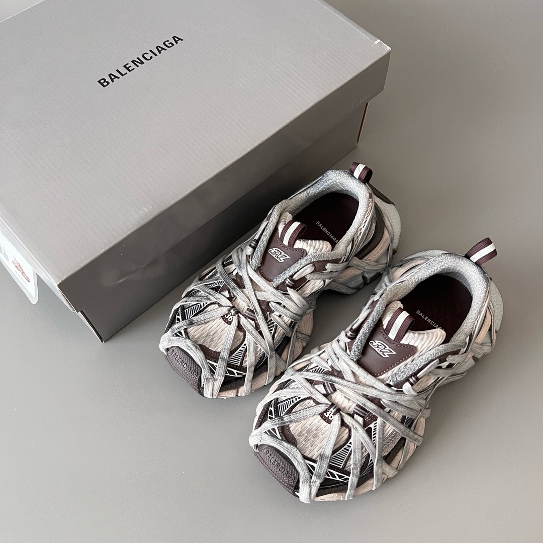バレンシアガ「Balenciaga」Phantom Sneaker 3XL バンドデザイン ダディシューズ