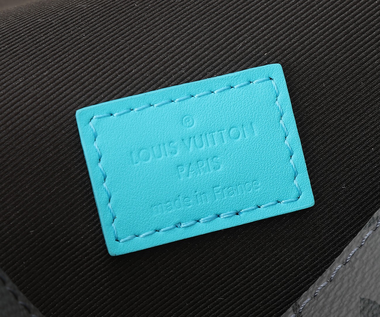 ルイ・ヴィトン「Louis Vuitton」スティーマーウェアラブル ウォレット