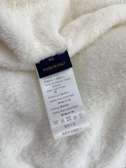 ルイ・ヴィトン「Louis Vuitton」MONOGRAM PILLOW ダウンジャケット