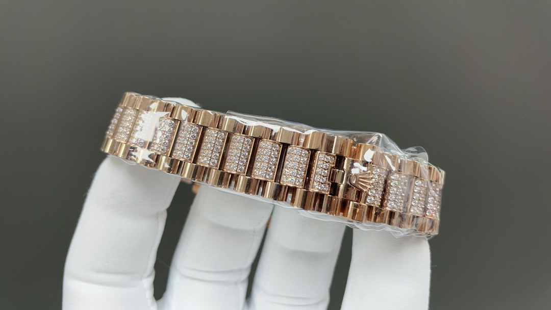 ロレックス「Rolex」 週間ジャーナル型36 mmダブルカレンダースチールベルト腕時計