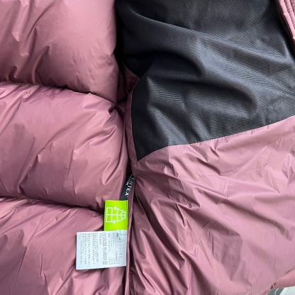 ザ・ノースフェイス「The North Face」22F-WS Nuptse Hoodie ダウンジャケット