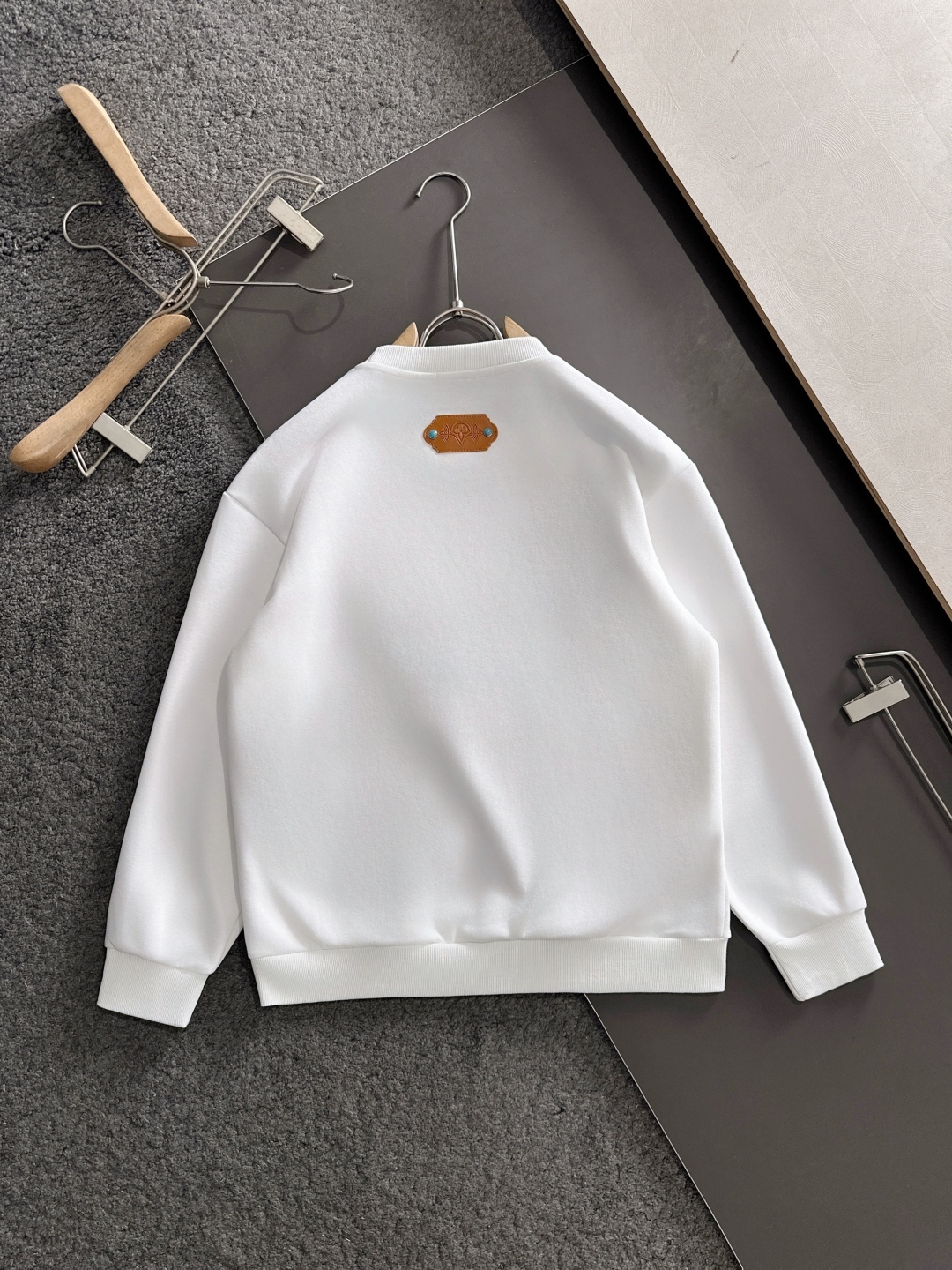 ルイ・ヴィトン「Louis Vuitton」秋冬 メンズ スポーツスウェット