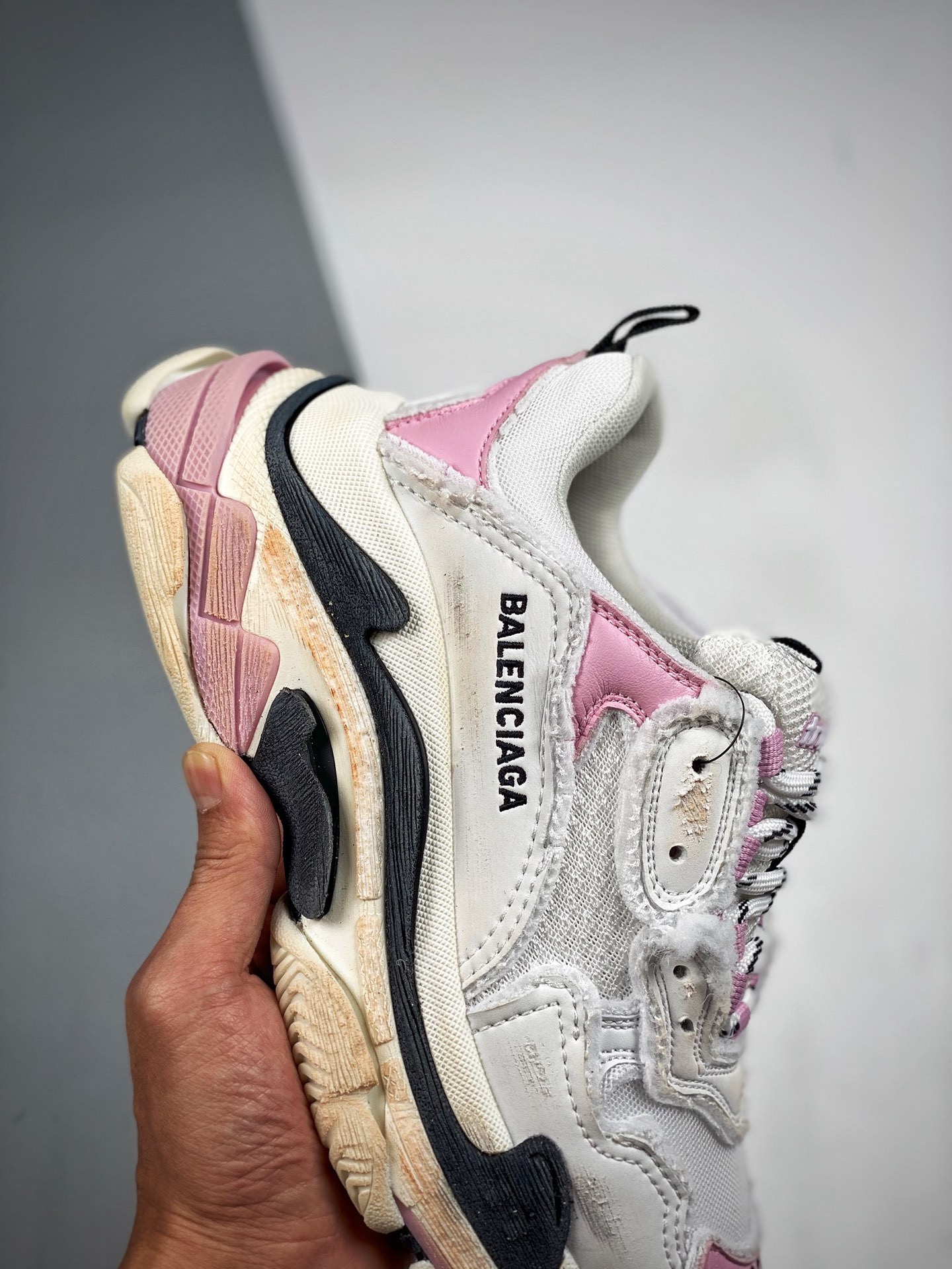 バレンシアガ「Balenciaga」aris世家 Track Round-Toe シューズ