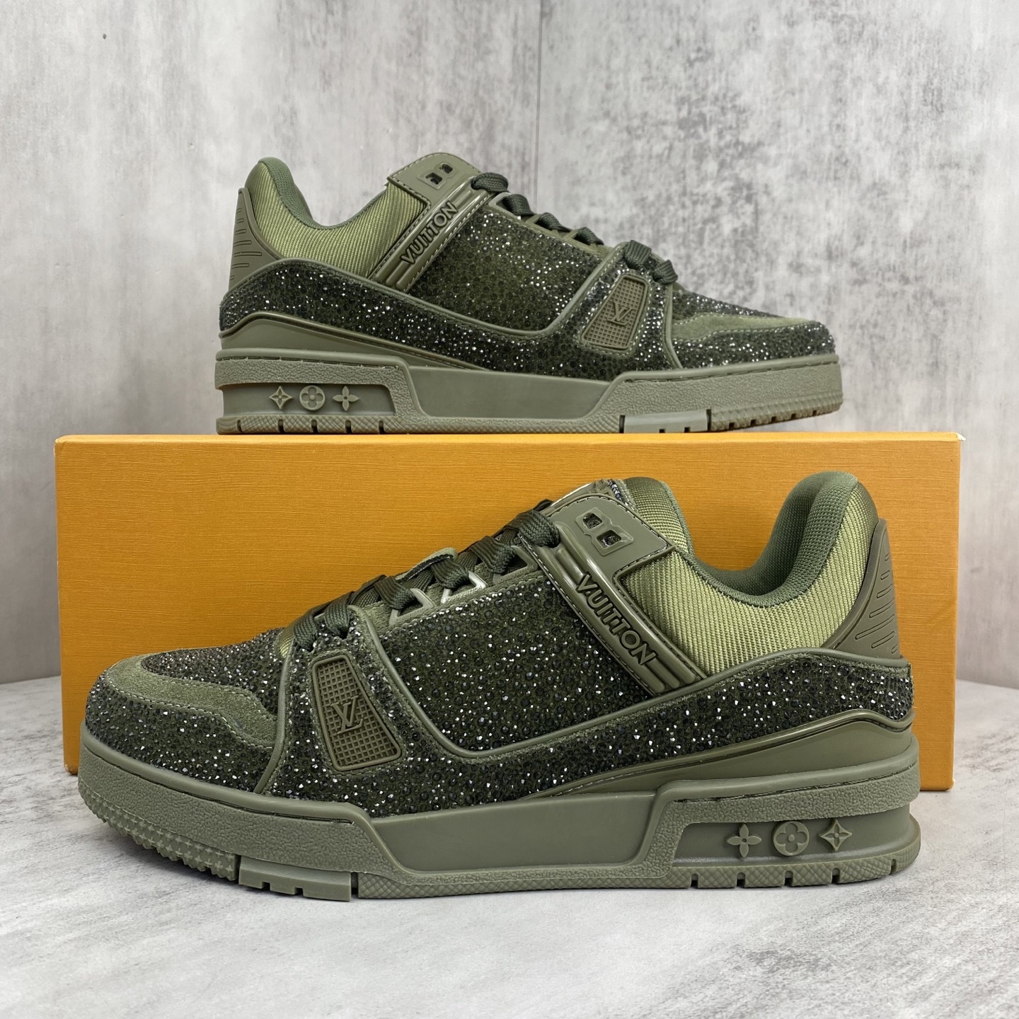「コラボモデル」Louis Vuitton x Trainer 2025 スプリングコレクション スニーカー