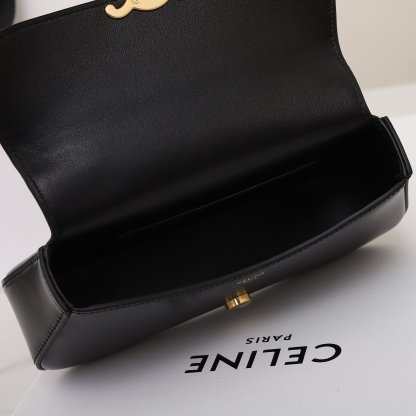 セリーヌ「Celine」Lola トライアンフ ショルダーバッグ