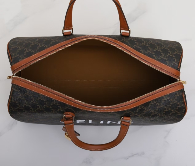 セリーヌ「Celine」トリアンンフ モノグラム トラベルバッグ