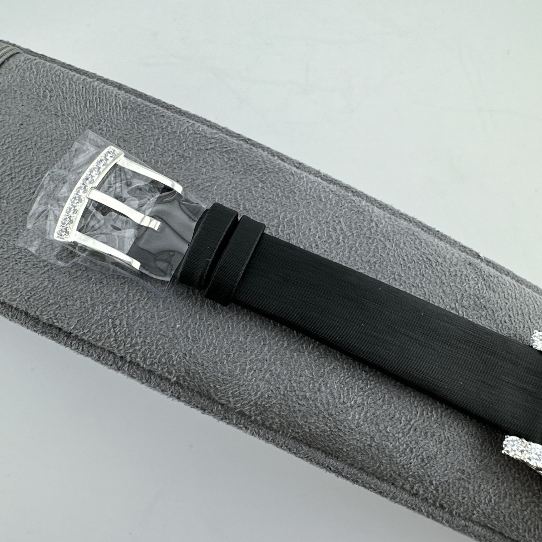 ショパール「Chopard」ルール・デュ・ディアマンレディース ジュエリーウォッチ36mm