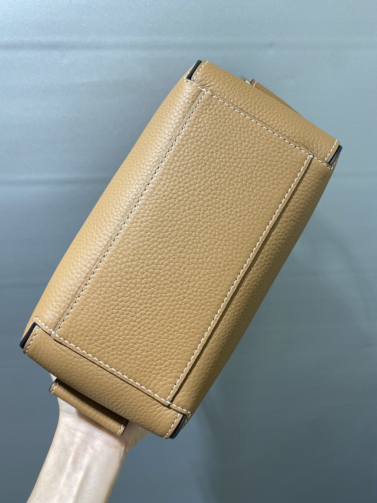 デルヴォー「Delvaux」Cool Box ハンドバッグ