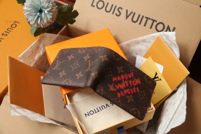 ルイ・ヴィトン「Louis Vuitton」ポルトフォイユ･ミュルティプル