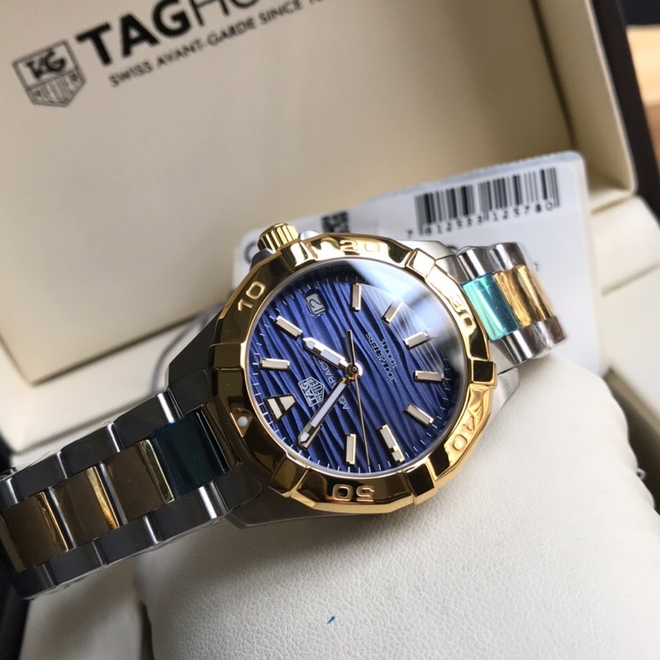 タグ・ホイヤー「TAG Heuer」アクアレーサー レディース クォーツ 腕時計32mm