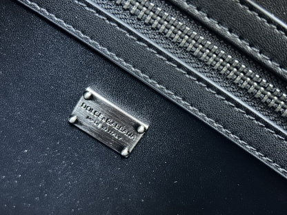 ドルチェ・アンド・ガッバーナ「D&G」キャンバス&レザー トートバッグ