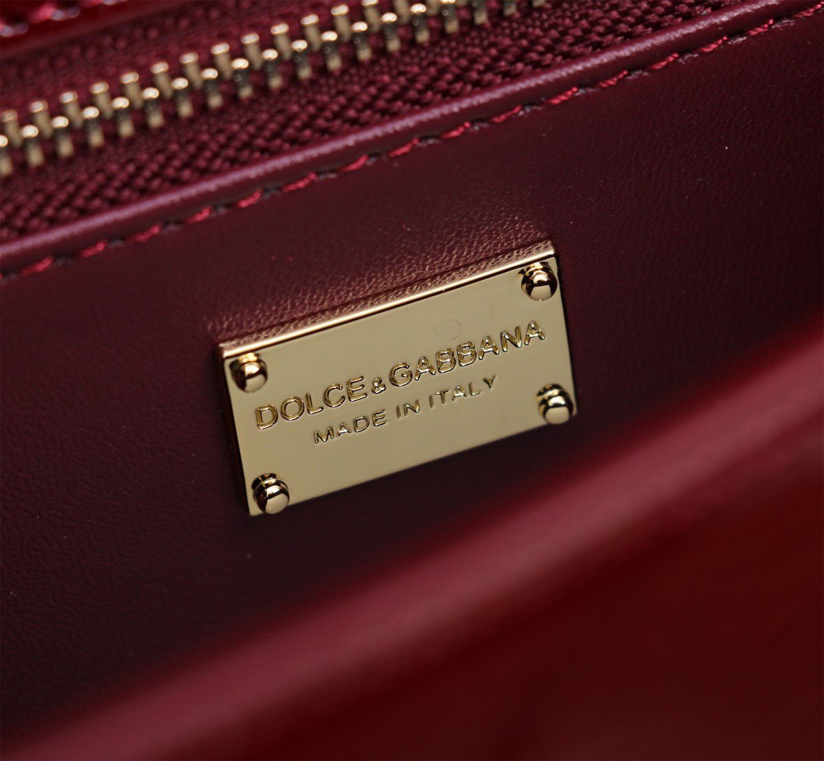 ドルチェ・アンド・ガッバーナ「D&G」ロゴバッグ ジオメトリック ショルダーバッグ