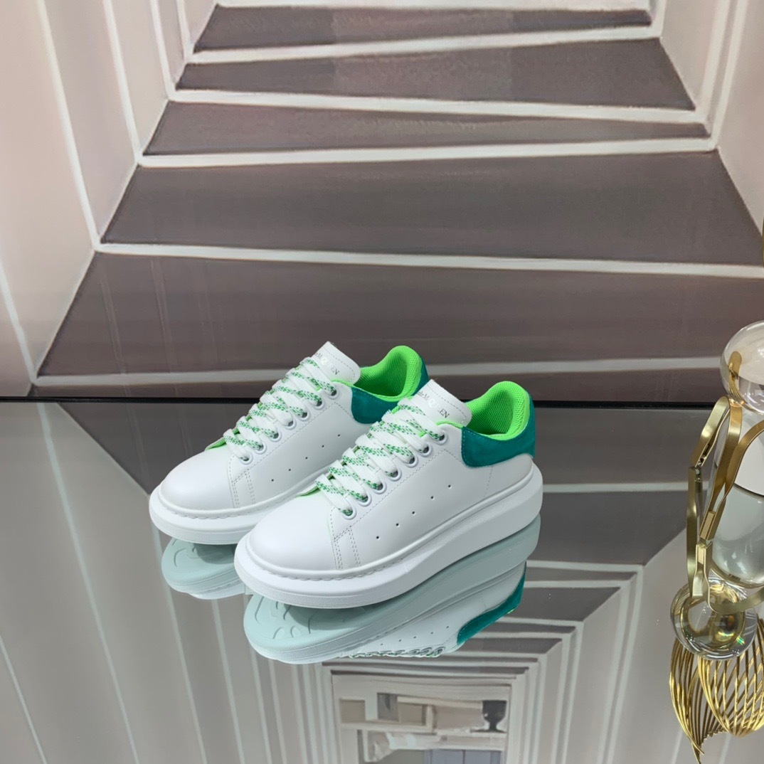 アレキサンダー・マックイーン［Alexander McQueen］Oversized Sneaker "Premium Calf Lining" スニーカー