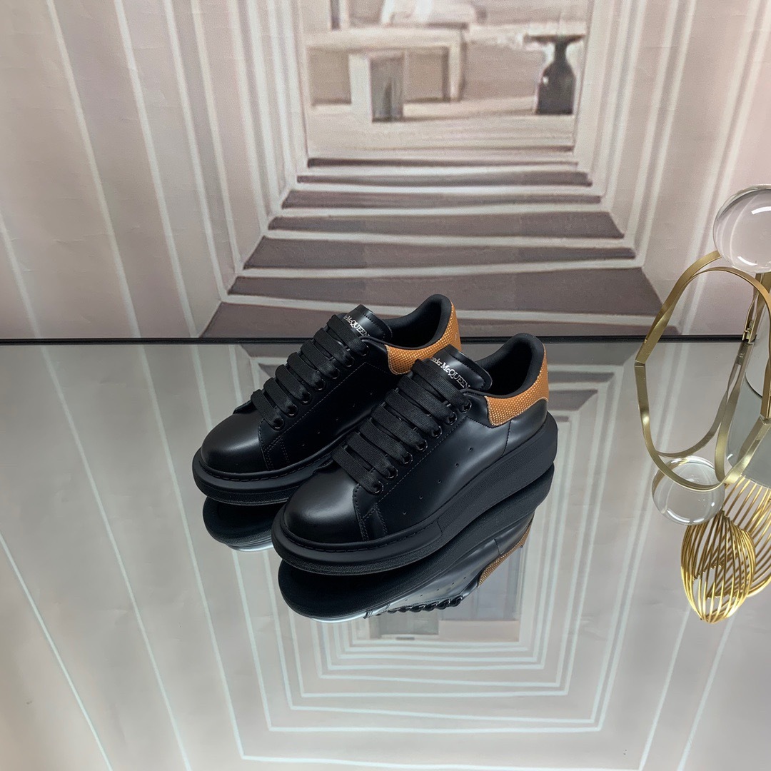 アレキサンダー・マックイーン［Alexander McQueen］Oversized Sneaker "Textured Waterproof" スニーカー