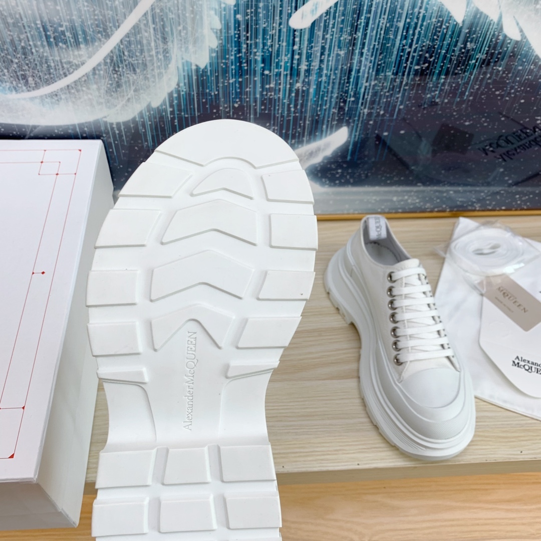 アレキサンダー・マックイーン［Alexander McQueen］Oversized Sneaker スニーカー