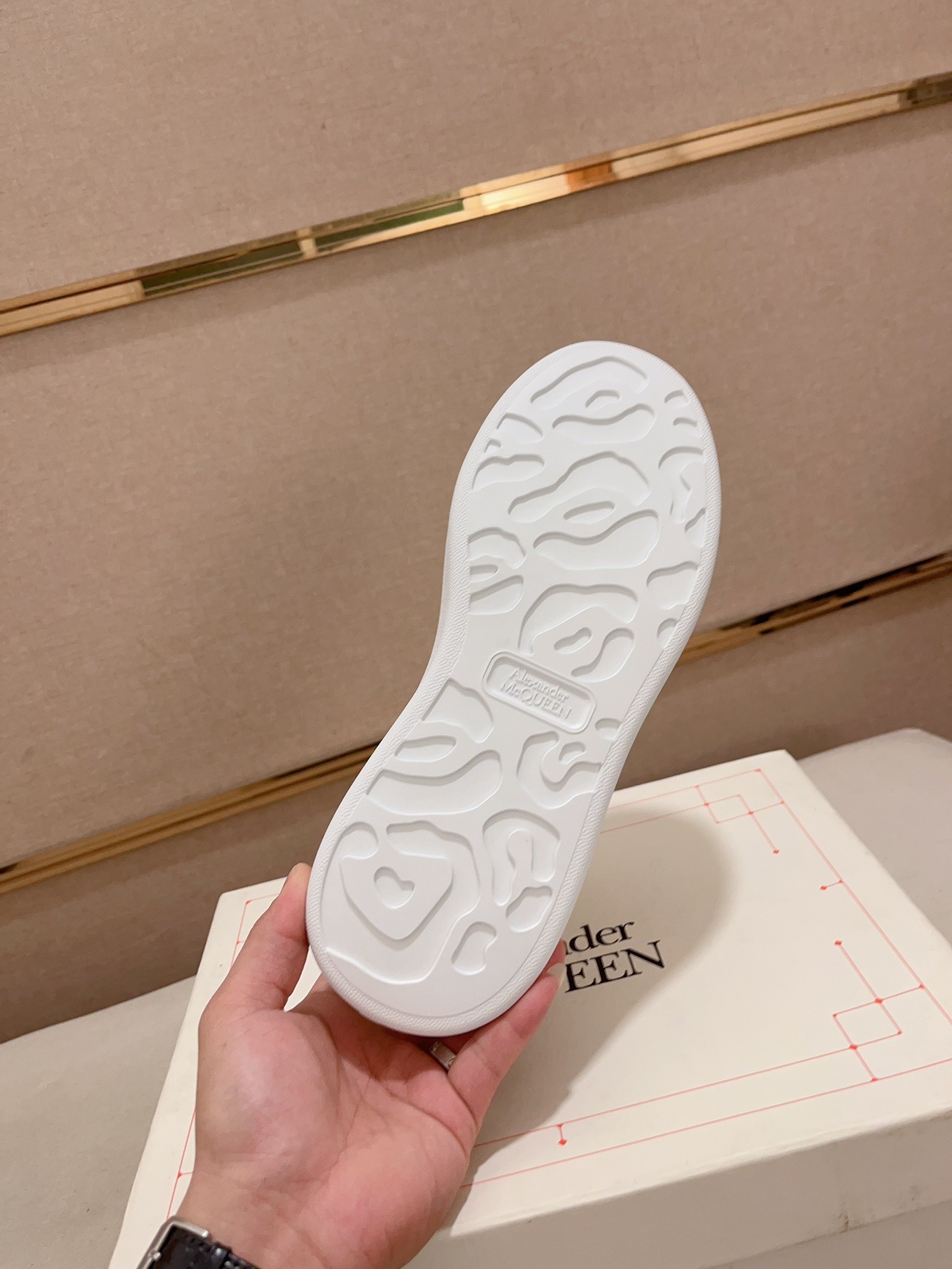 アレキサンダー・マックイーン［Alexander McQueen］Oversized Sneaker スニーカー