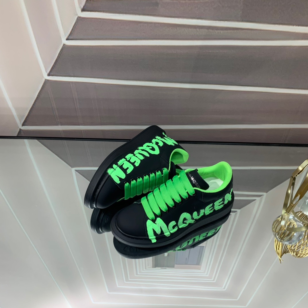 アレキサンダー・マックイーン［Alexander McQueen］Oversized Sneaker スニーカー