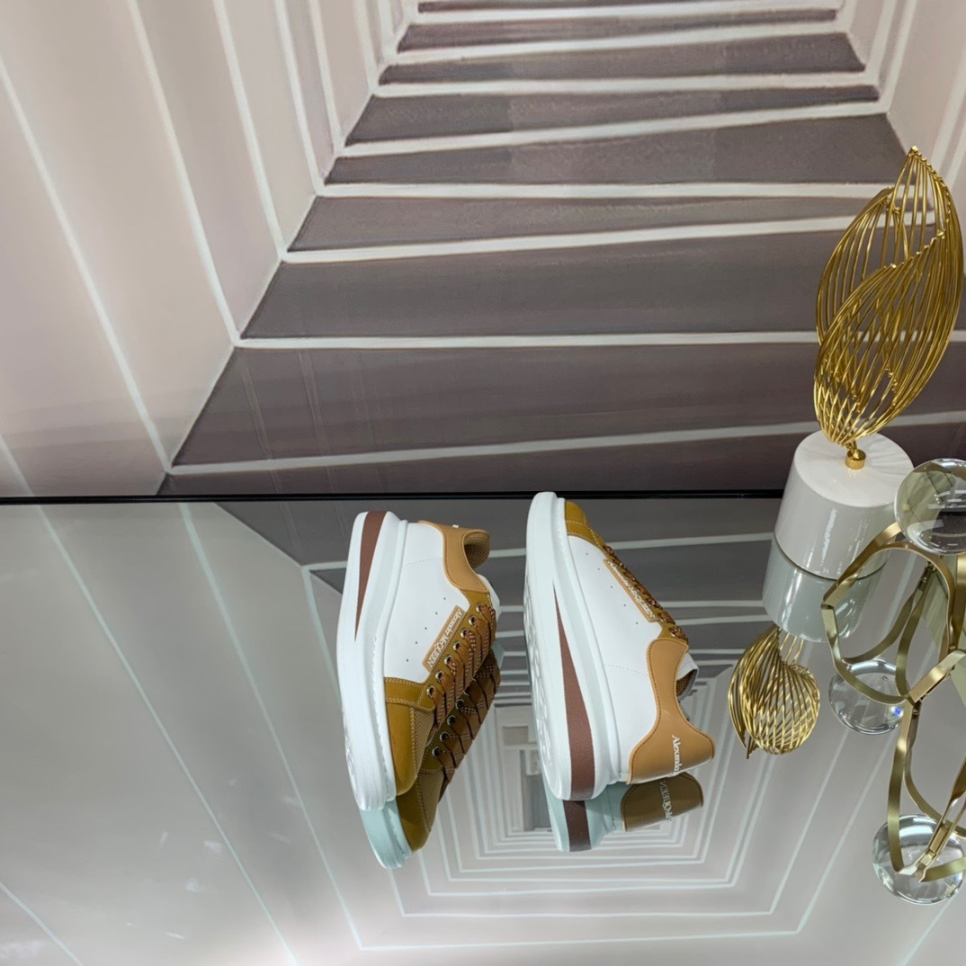 アレキサンダー・マックイーン［Alexander McQueen］Oversized Sneaker スニーカー