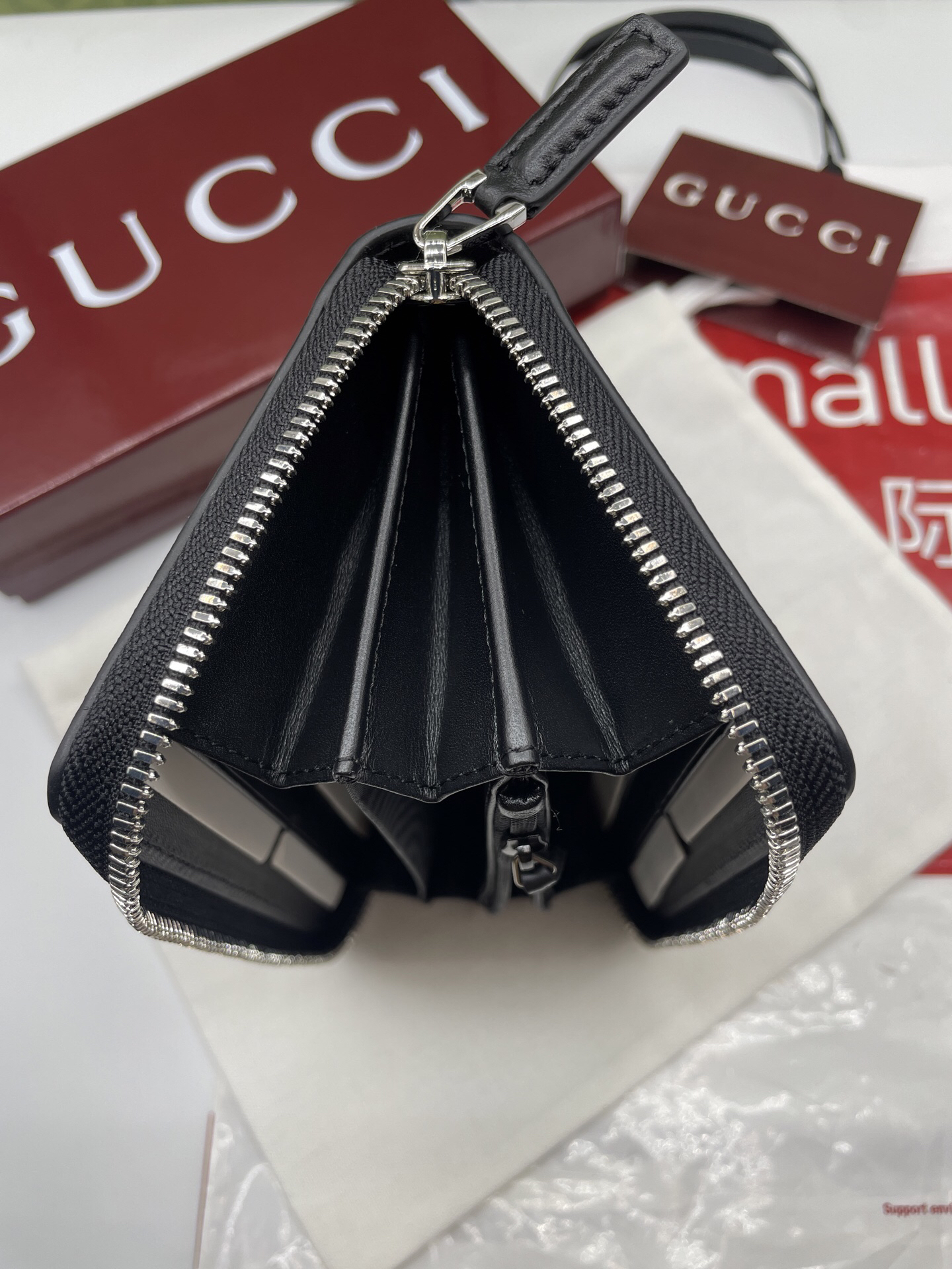 グッチ「Gucci」 オフィディア GG コンチネンタルウォレット