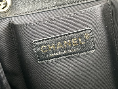 シャネル「Chanel」DUMA チェーンショルダーバッグ スモール レザー