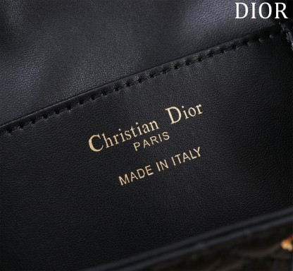 ディオール「Dior」カロ バックパック スモール ラージキャンバスキルト