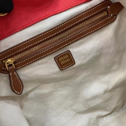 ミュウミュウ「Miu Miu」バックパック レザー＆キャンバス デュアルストラップ ショルダーバッグ