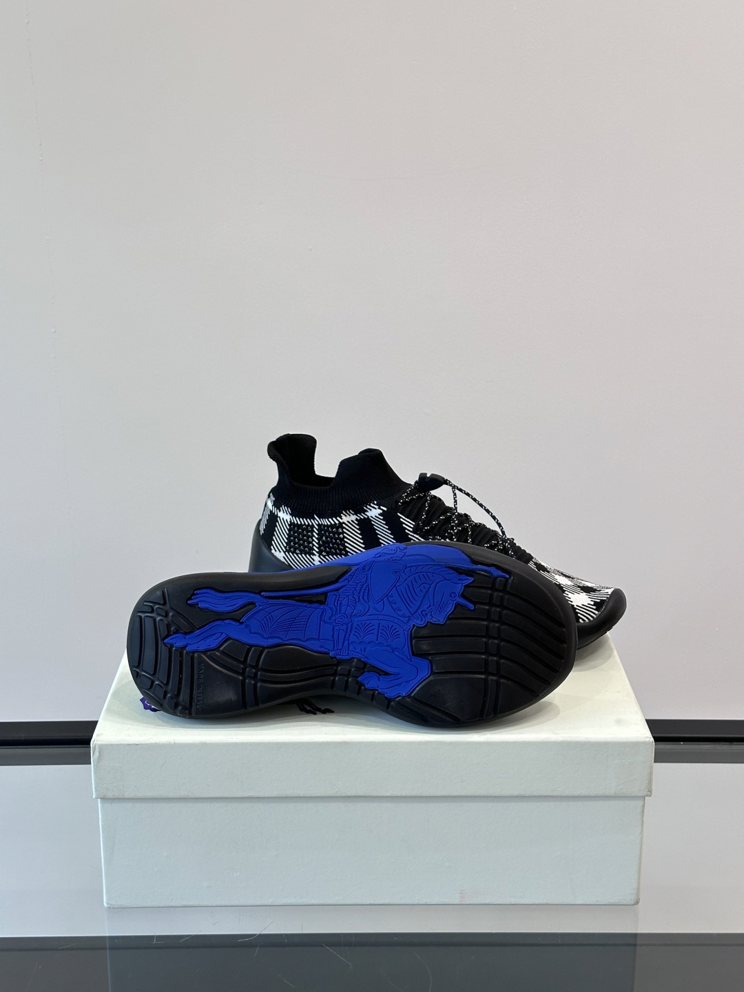 バーバリー「Burberry」ブルベリー 2025 SS 3Dエラストメッシュ スニーカー