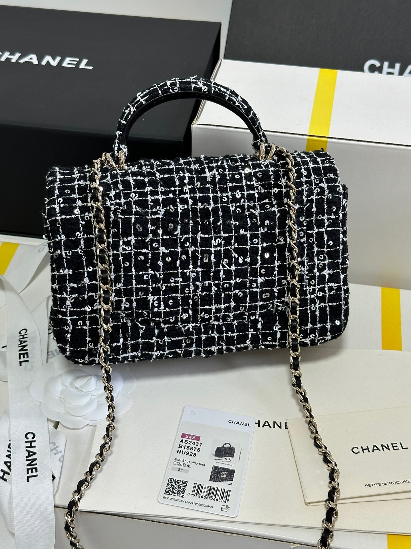 シャネル「Chanel」24P ツイード スパングル CFミニ ショルダーバッグ