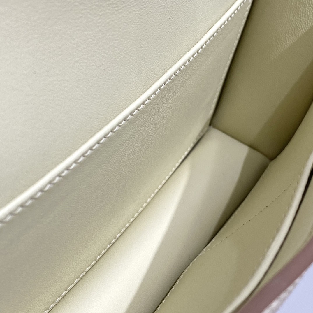 エルメス「Hermès」 Allback バックパック