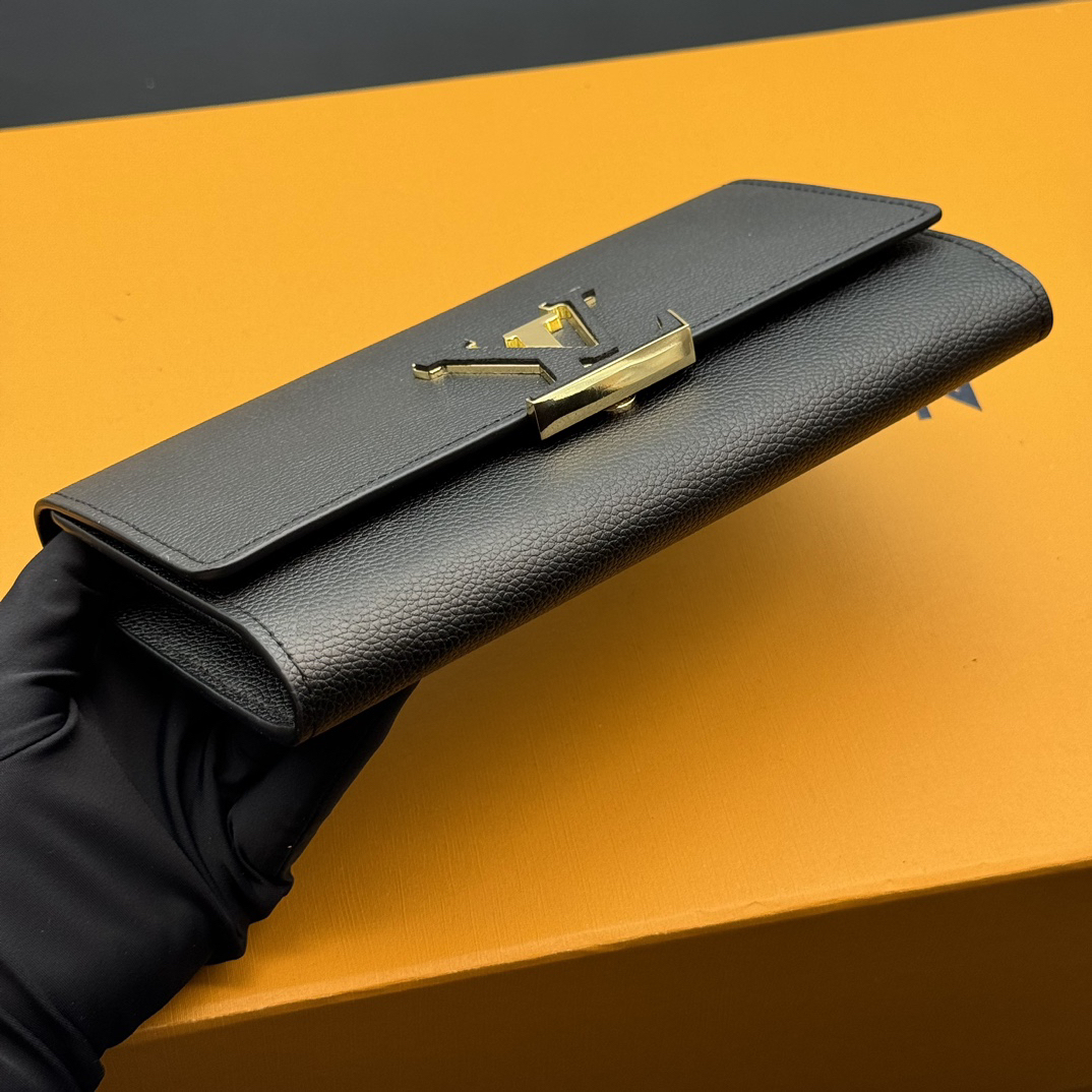 ルイ・ヴィトン「Louis Vuitton」ポルトフォイユ･カプシーヌ 4色