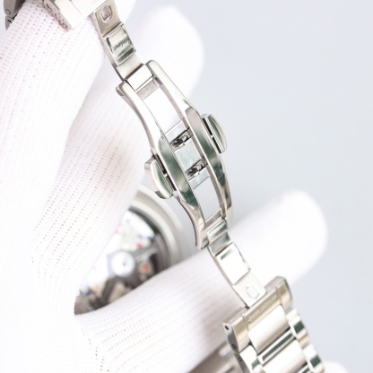 ジャガー・ルクルト［Jaeger-LeCoultre］ノーストラシリーズ 42MM