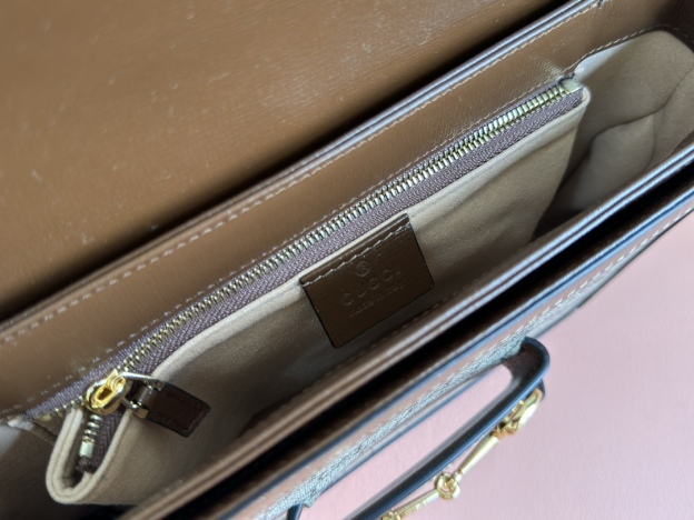 グッチ「Gucci」1955 ホースビット ショルダーバッグ