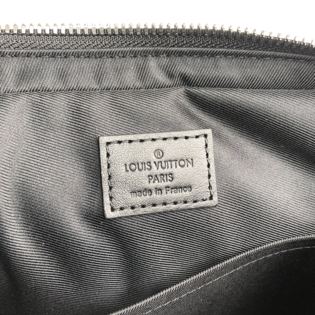 ルイ・ヴィトン「Louis Vuitton」スタイリッシュ メッセンジャーバッグ
