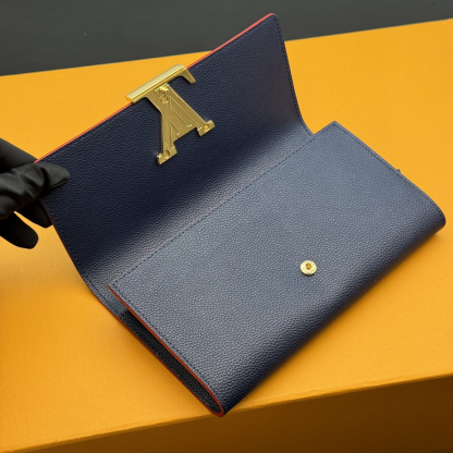 ルイ・ヴィトン(Louis Vuitton) ポルトフォイユ･カプシーヌ