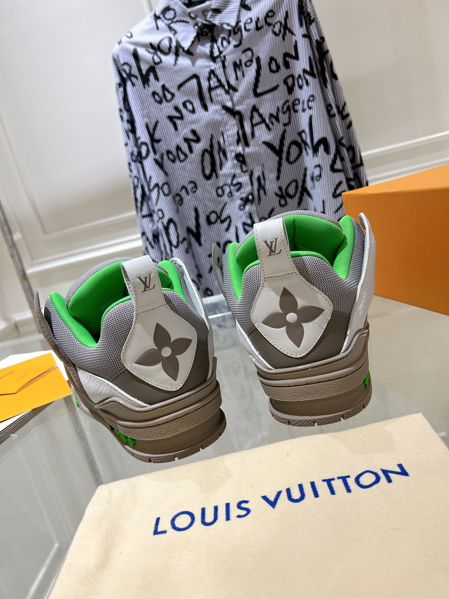 「コラボモデル」Louis Vuitton x Skate スニーカー