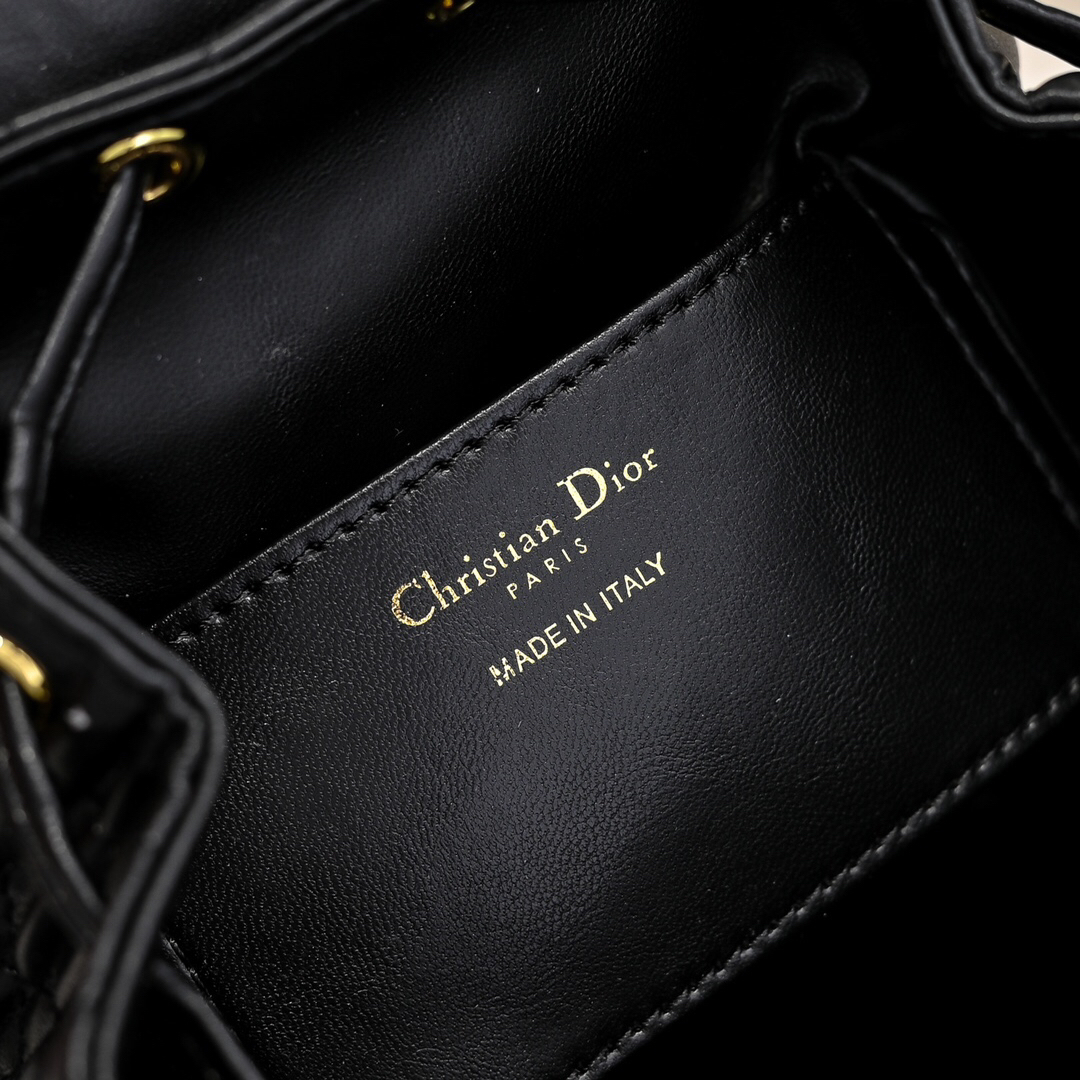 ディオール「Dior」CARO バックパック ミニ