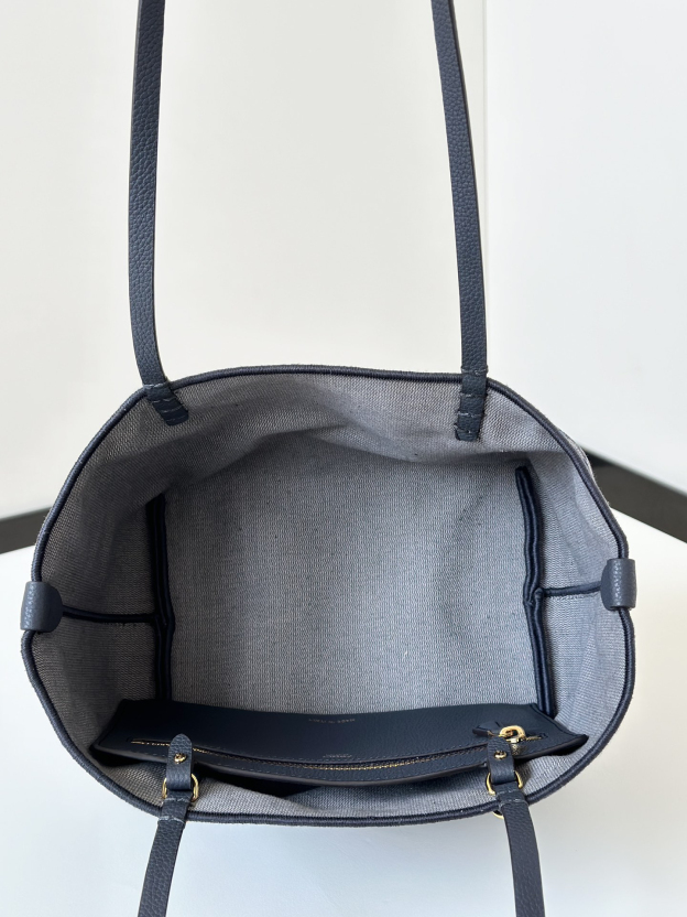 フェンディ「Fendi」2024秋冬コレクション Roll 大号ハンドバッグ