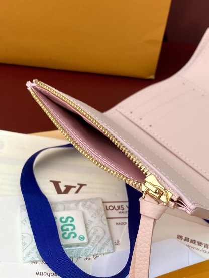 ルイ・ヴィトン「Louis Vuitton」 VICTORINE ウォレット