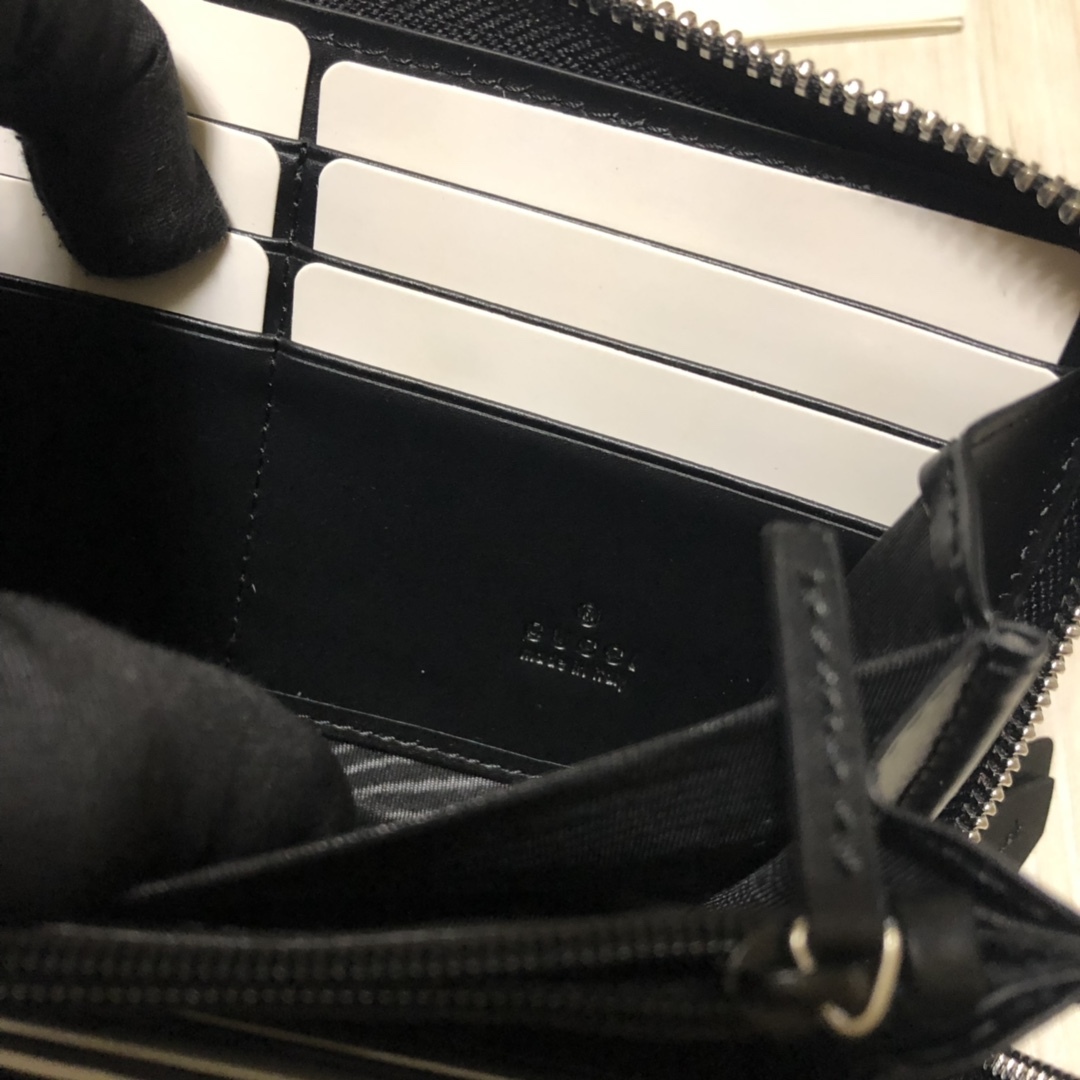 グッチ「Gucci」GG BLOOMS ジップアラウンドウォレット