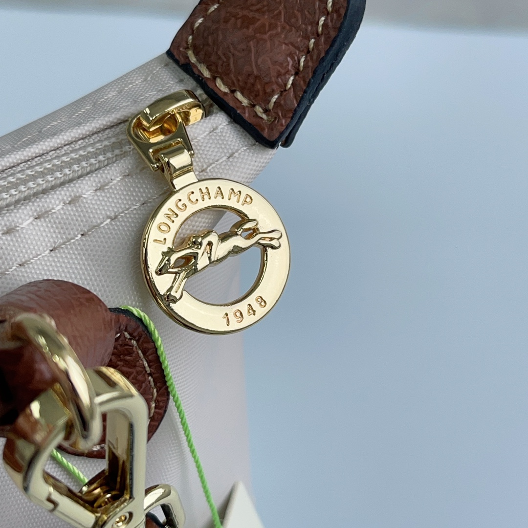 ロンシャン「Longchamp」 Le Pliage Mini ポーチバッグ