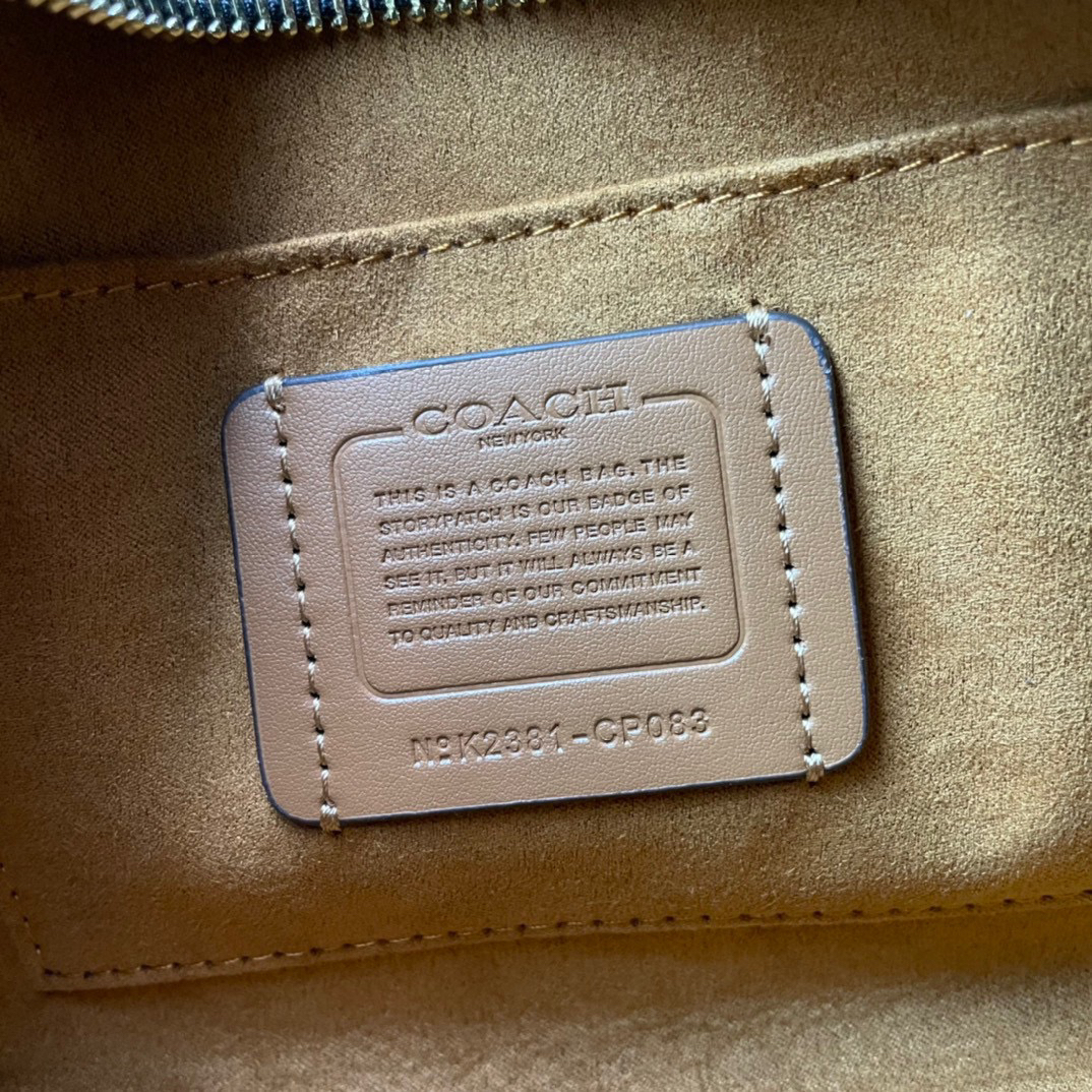 コーチ「Coach」Willow Tote ハンドバッグ