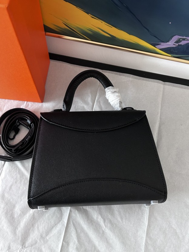 モイナ「Moynat」Gabrielle Mロック ハンドバッグ