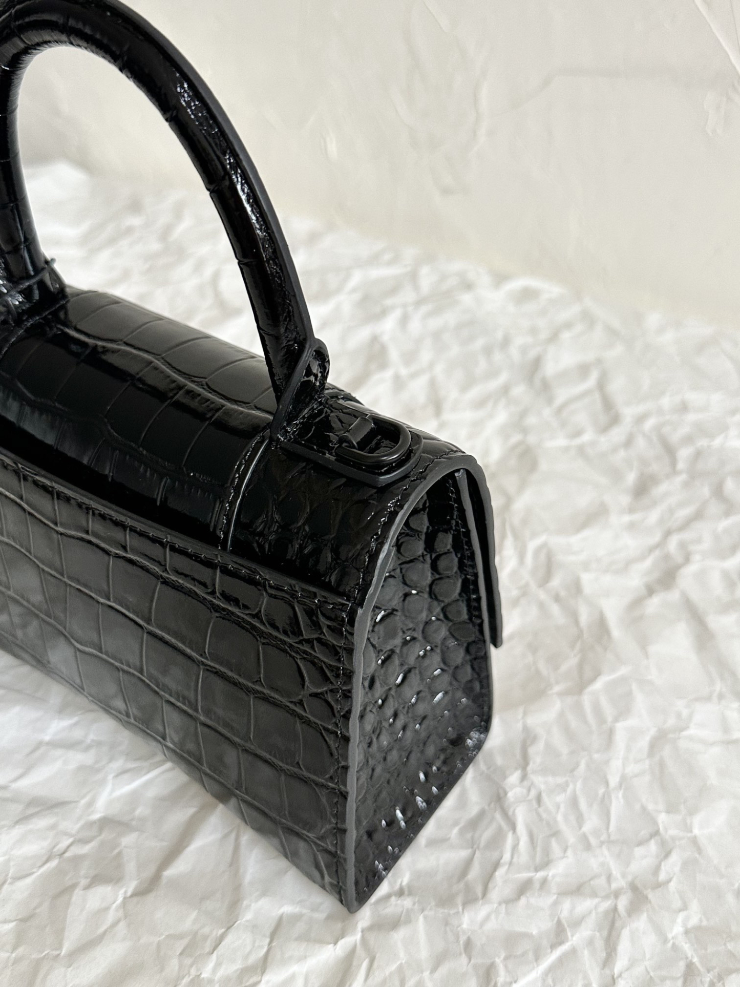 バレンシアガ「Balenciaga」Crocodile-Embossed Bag