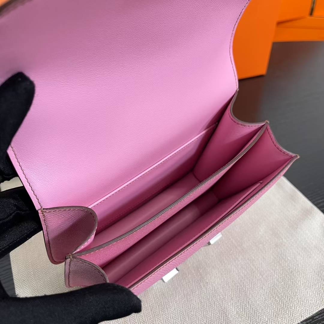 エルメス「Hermès」Pink Shoulder Bag