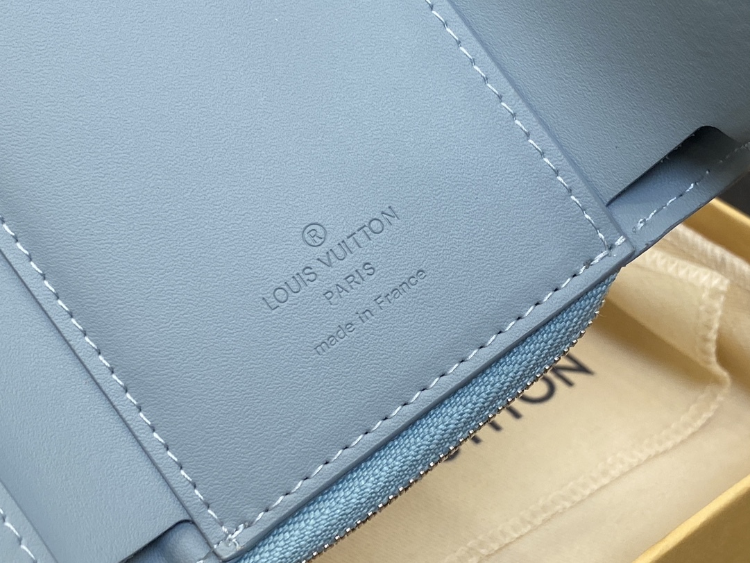 ルイ・ヴィトン「Louis Vuitton」ポルトフォイユ･パイロット